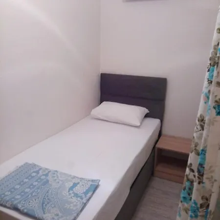 Apartment Caliskan 1 *
